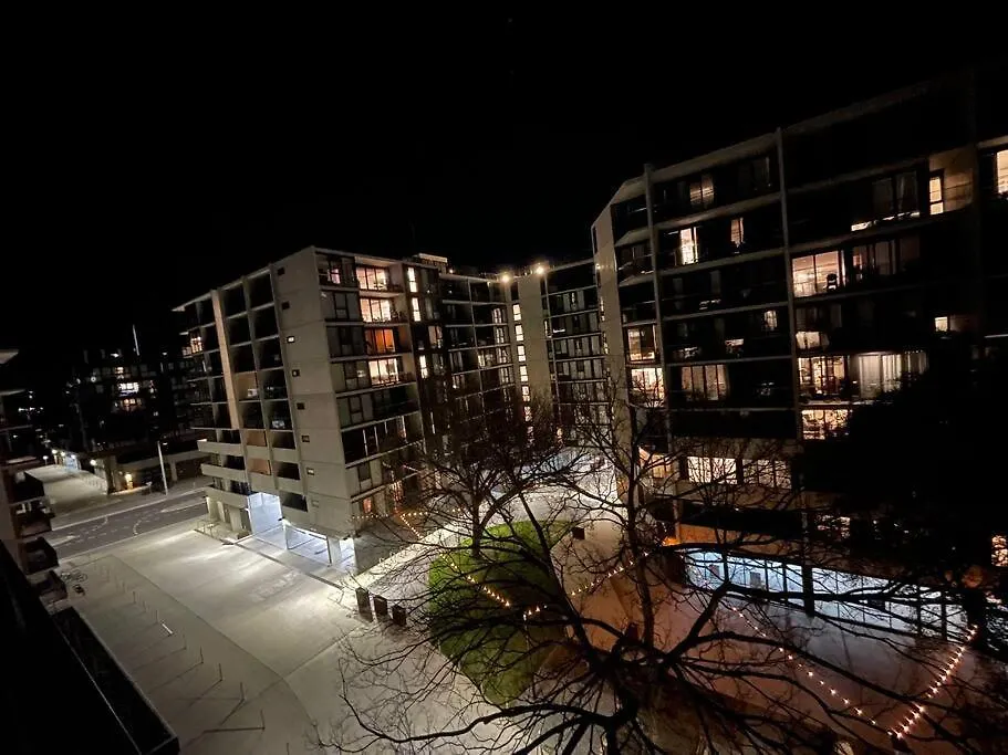 Lovely 1 Bedroom Rental Apartment + Free Parking Canberra 0*,