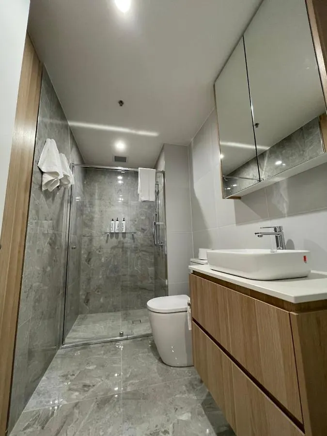 Lovely 1 Bedroom Rental Apartment + Free Parking Canberra 0*,